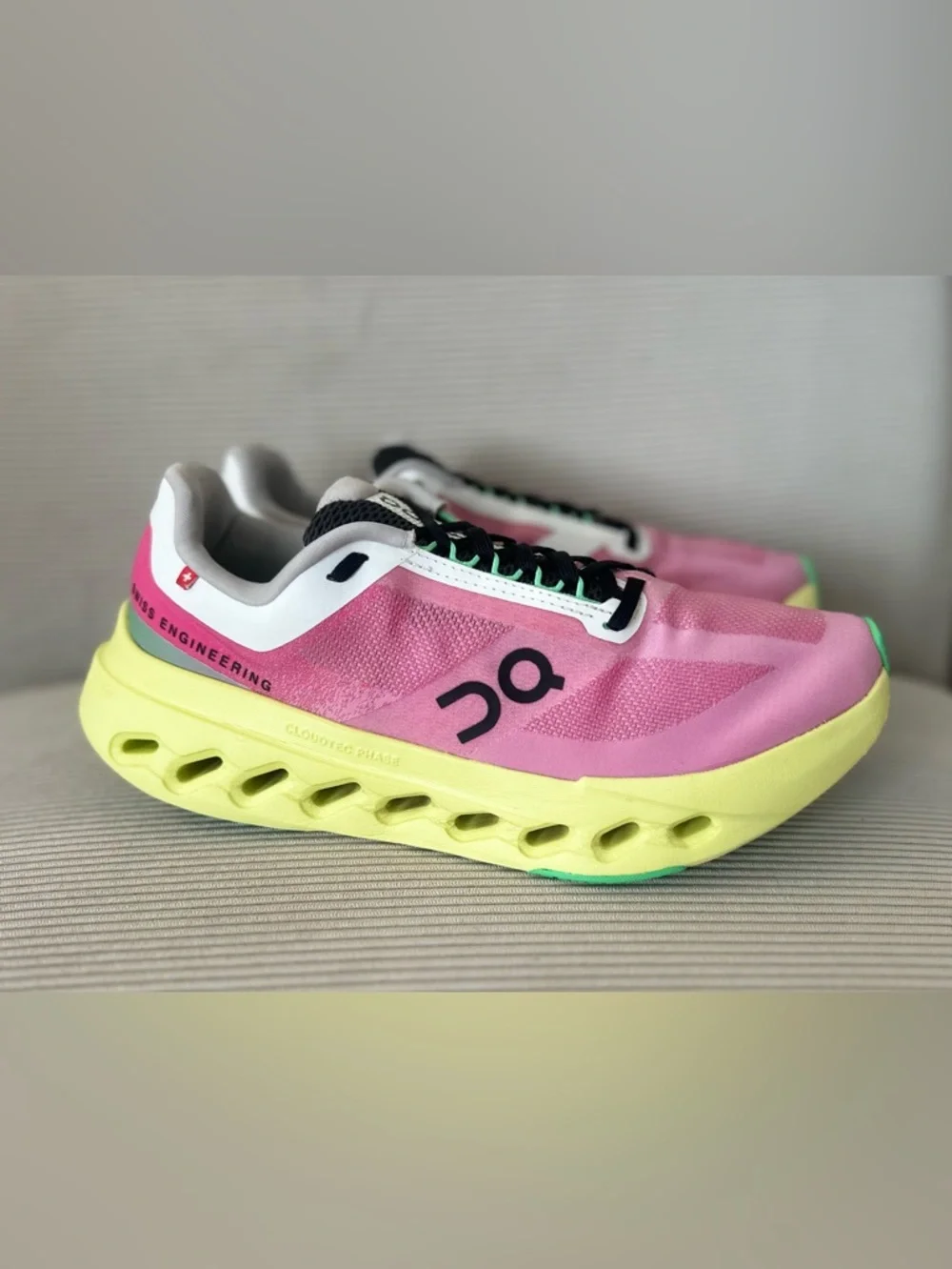 On Women's Cloudsurfer Next in the Pink / Limelight size 8.5 - Picture 2 of 11